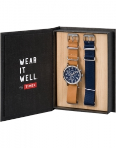 Timex® Weekender™ Chronograph Gift Set 